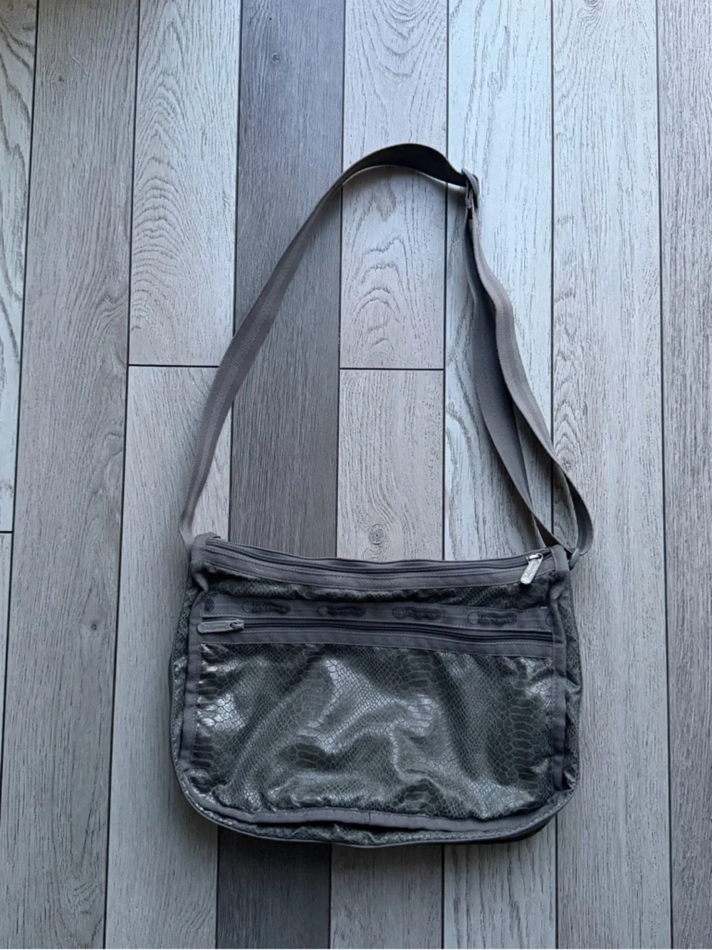 LeSportsac Gray Animal Print Crossbody Shoulder Bag with Floral Wallet